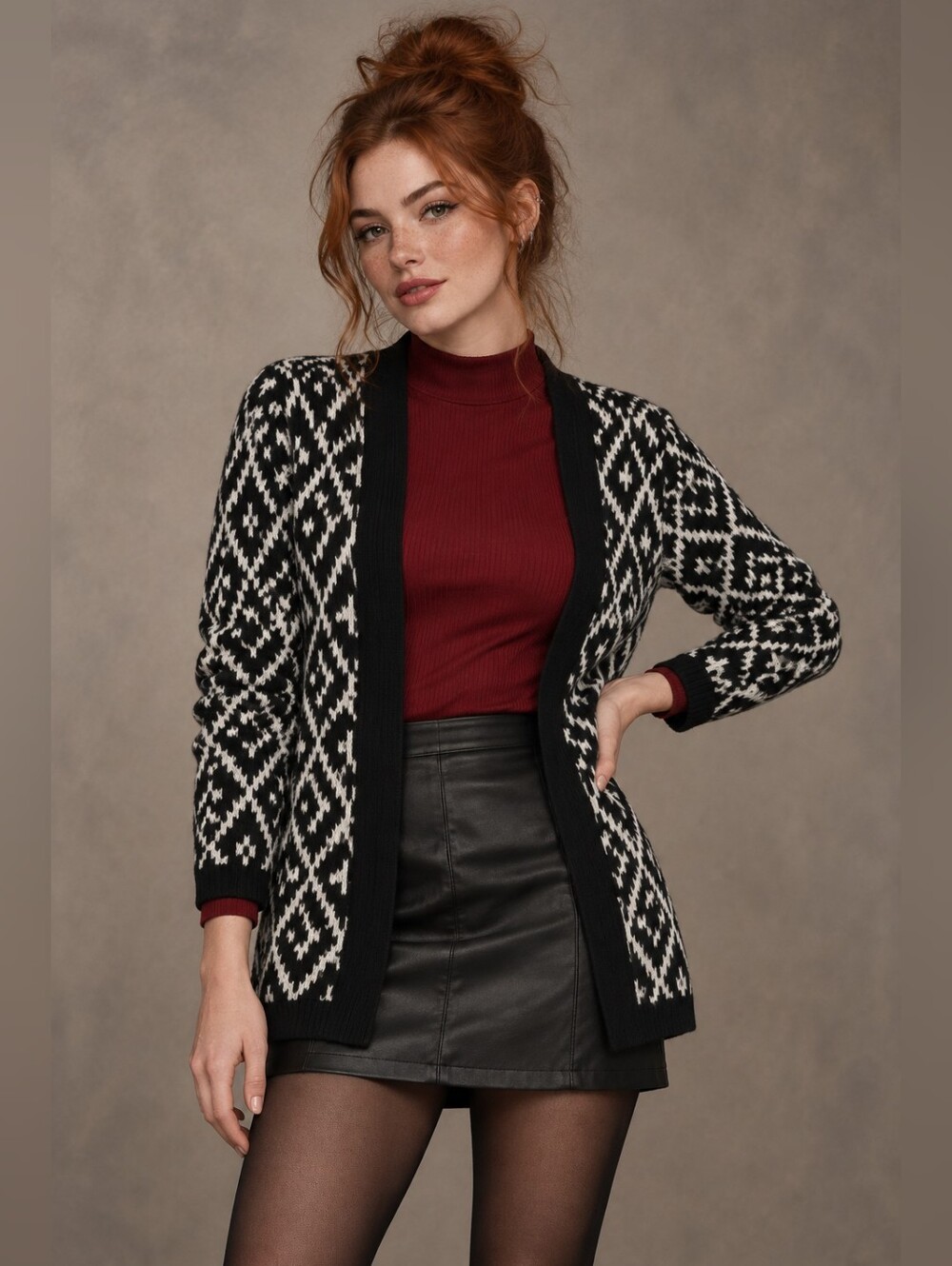 Kim Rogers Black & White Geometric Open-Front Cardigan